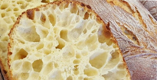 Домашний хлеб с большими дырками! В магазине Чиабатту зачем покупаете?