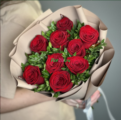 Какие цветы подарить девушке на день рождения?